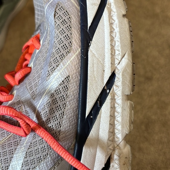 Hoka One One Ortholite size 8.5 - Picture 9 of 12